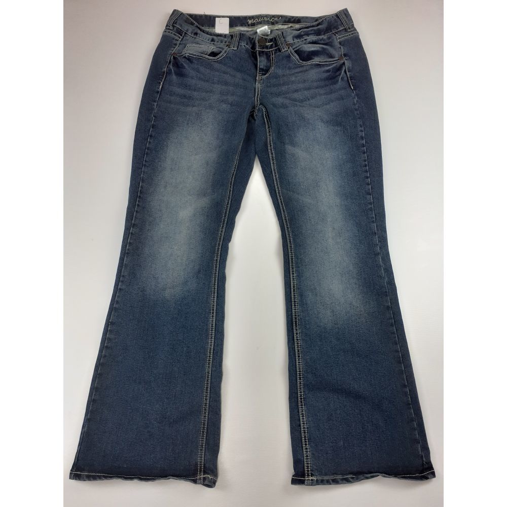 MAURICES EMBROIDERED POCKET BOOTCUT JEANS SZ 14R